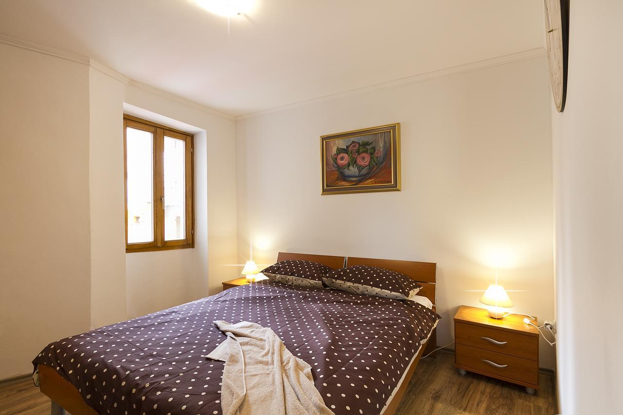 Apartment Nino روفينج الغرفة الصورة